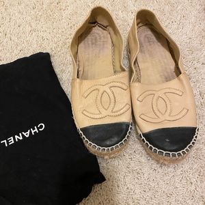 Authentic pretty worn Chanel loafers, needs a cobbler care.
